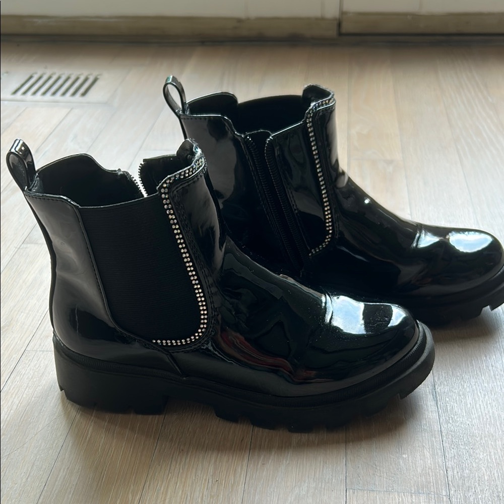 Girls Black Patent Ankle Chelsea Boots with Side Stud Trim